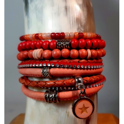 leren wikkelarmband in warm rood leren wikkelarmband in warm rood